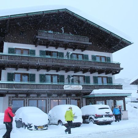 Pension Norika Saalbach-Hinterglemm Eksteriør billede